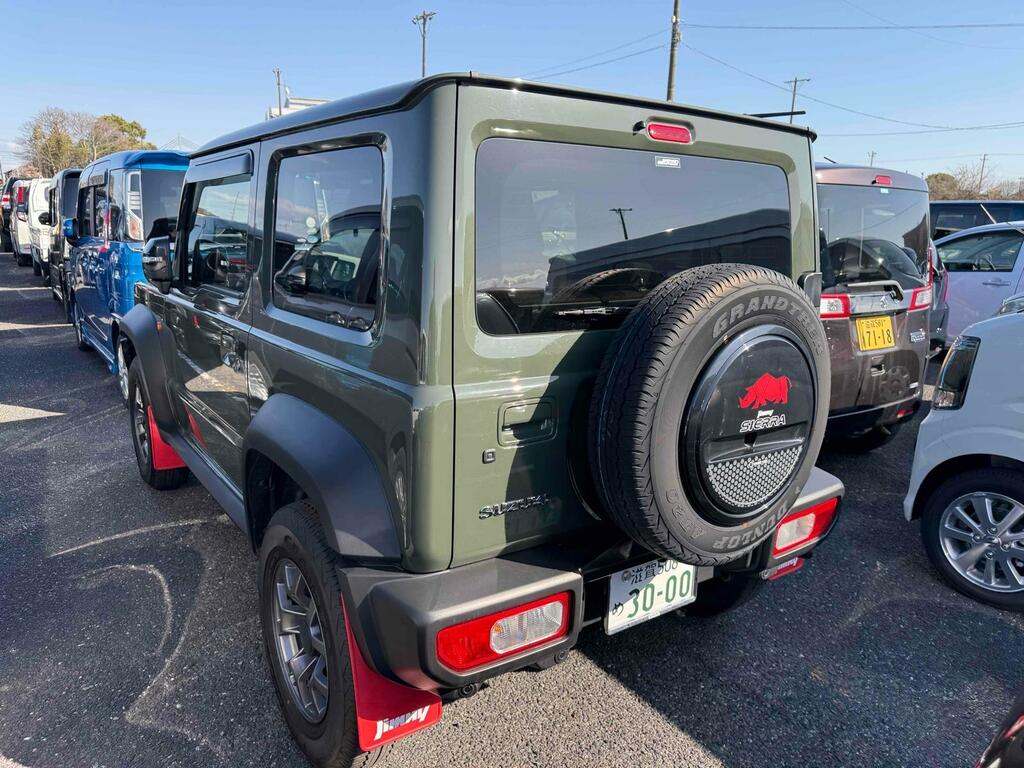 Suzuki Jimny 1.5 Sierra Suv Allgrip 4Wd Green #2