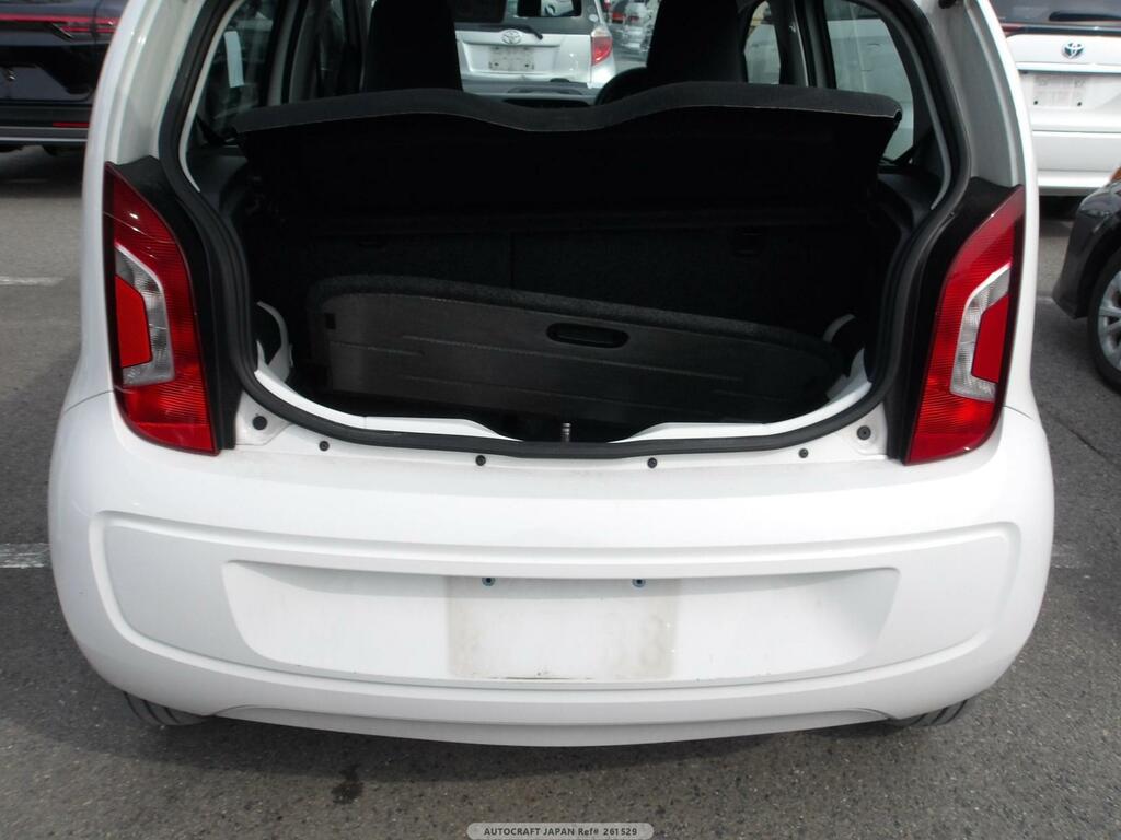 Volkswagen Up High Up White #3