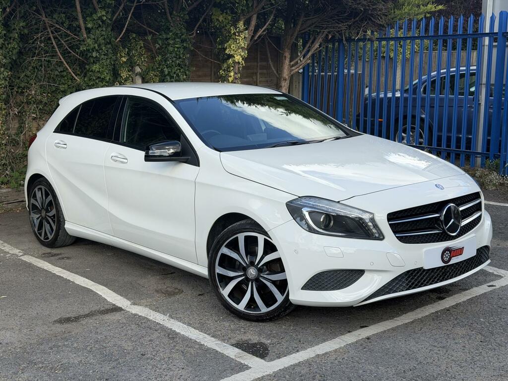 Mercedes-Benz A Class 1.6 A180 Amg Line Premium Hatchback 7 White #2