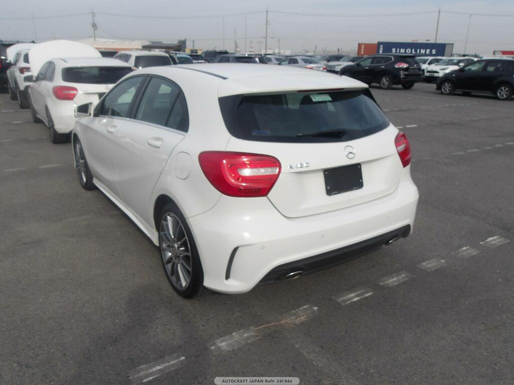 Mercedes-Benz A Class 1.6 A180 Sport Hatchback 7G-dct Euro 6 White #3