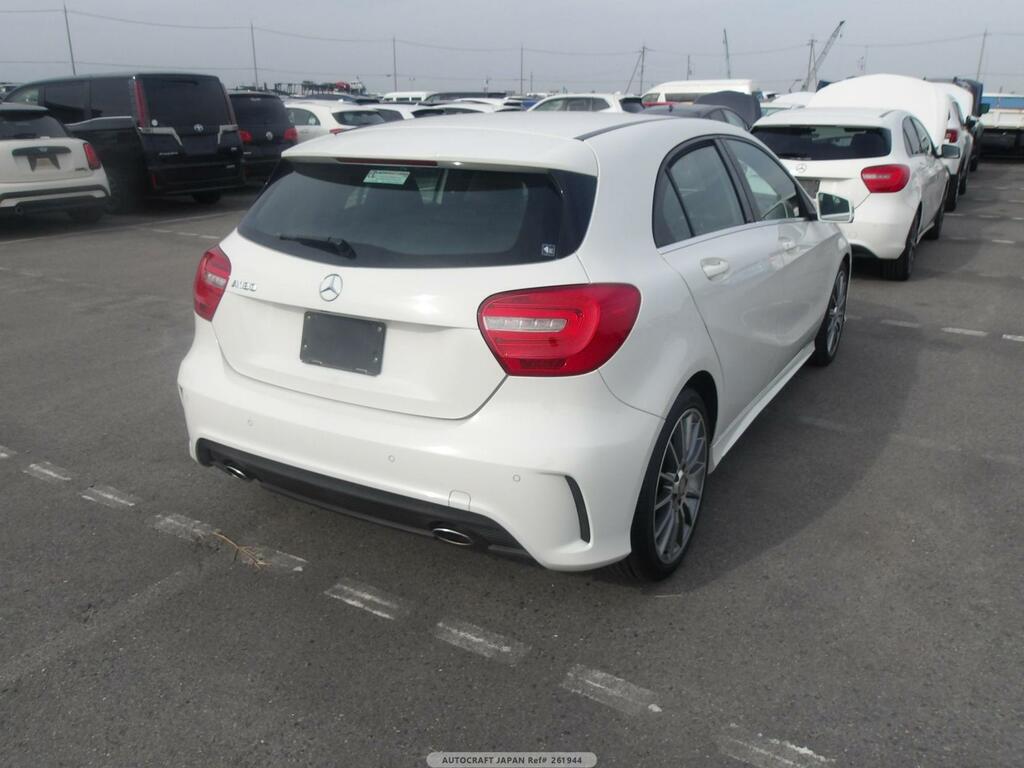 Mercedes-Benz A Class 1.6 A180 Sport Hatchback 7G-dct Euro 6 White #4