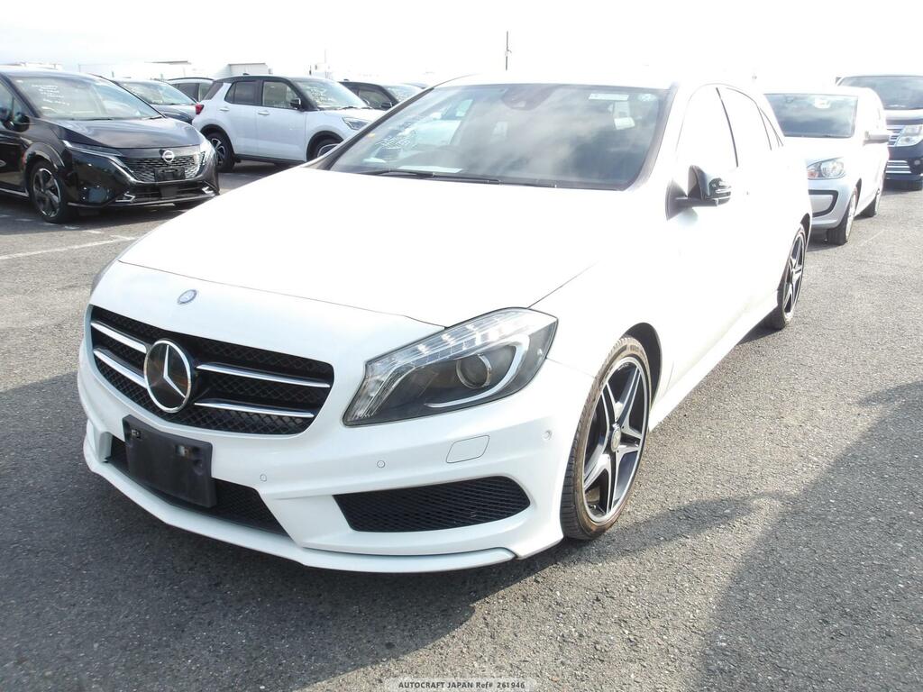 Mercedes-Benz A Class 1.6 A180 Sport Premium Hatchback 7G-d White #2