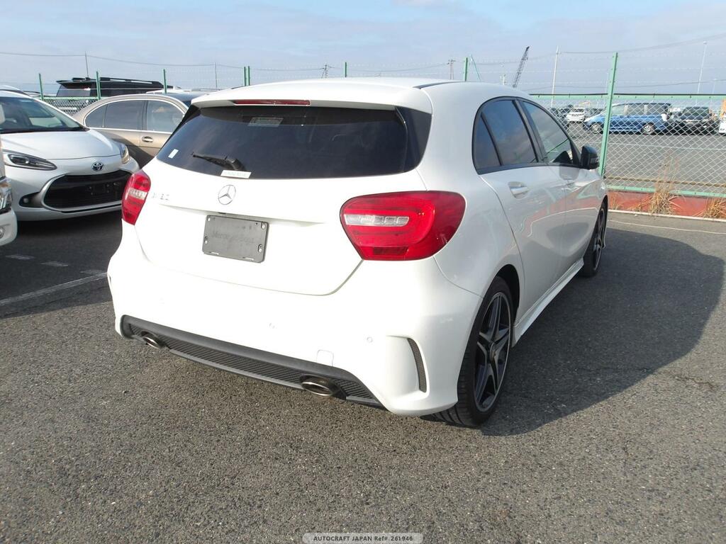 Mercedes-Benz A Class 1.6 A180 Sport Premium Hatchback 7G-d White #3