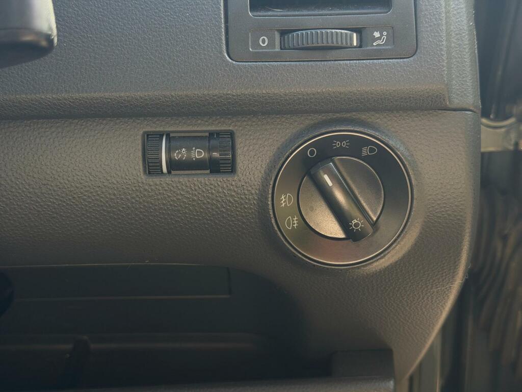 Volkswagen Polo E Silver #27