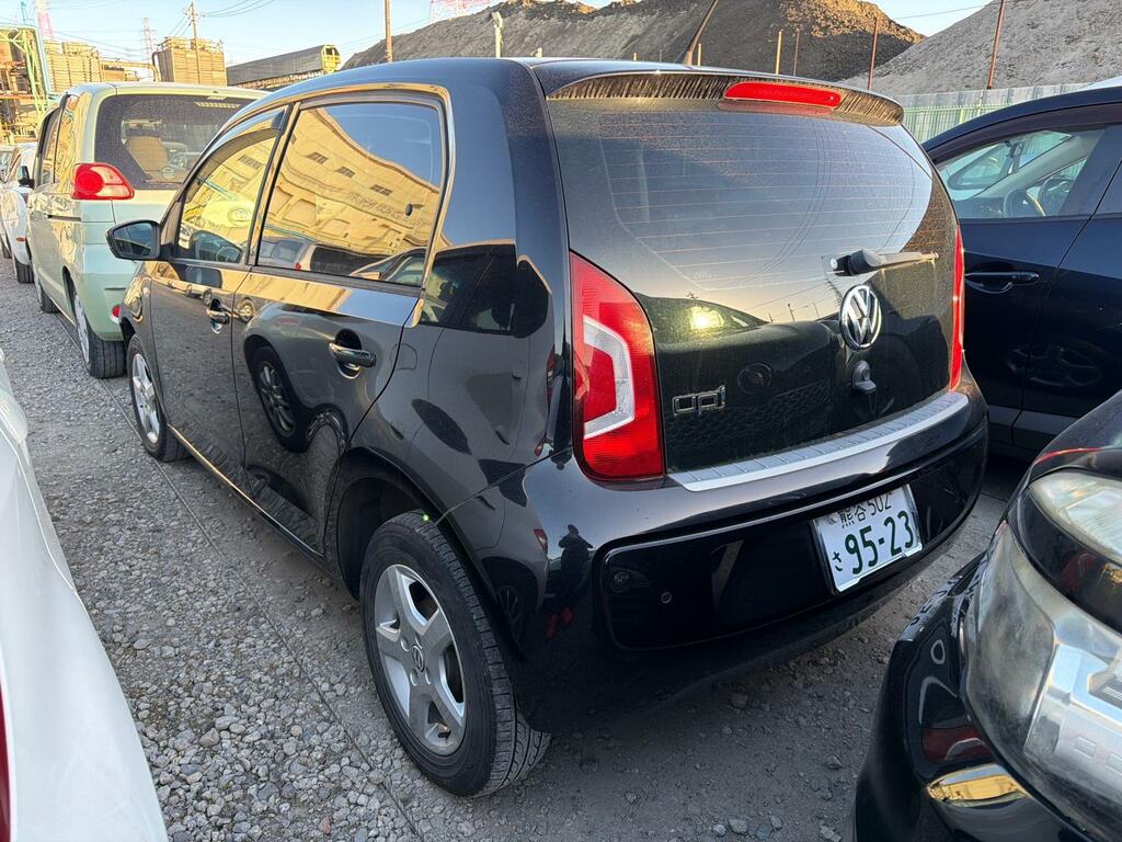 Volkswagen Up Move Up Black #2