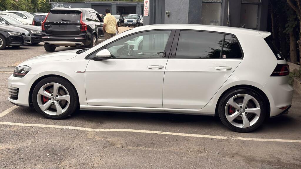 Volkswagen Golf 2.0 Tsi Bluemotion Tech Gti Hatchback D White #5