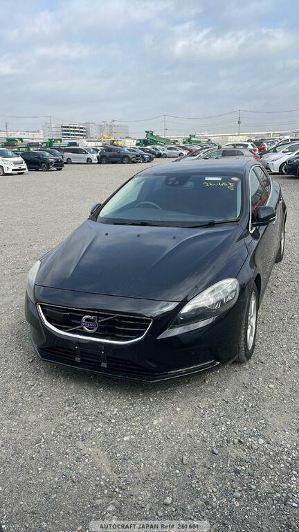 Volvo V40 Se Black