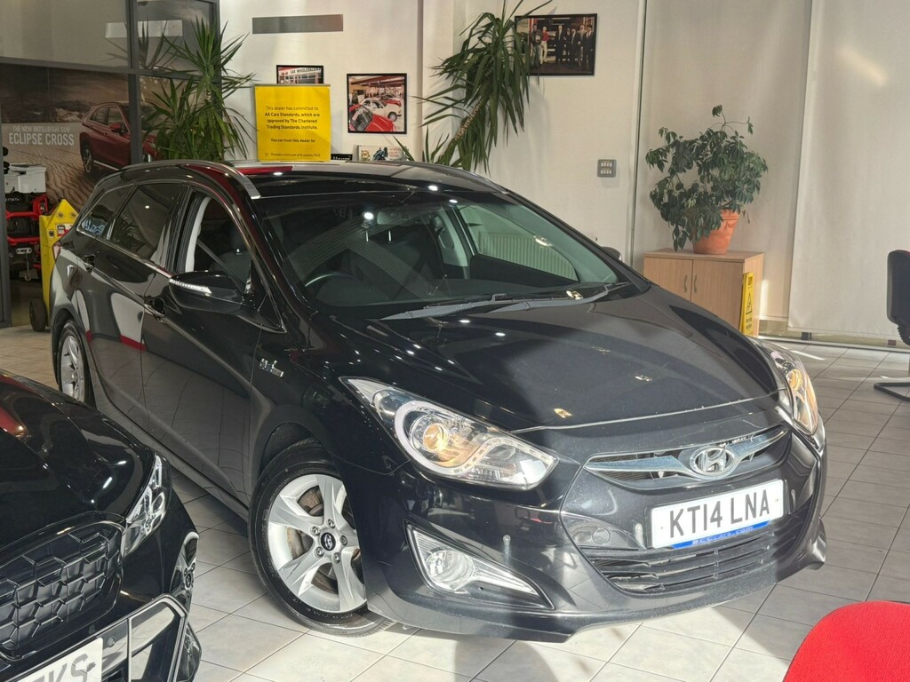 Hyundai I40 Estate 1.7 Crdi Blue Drive Style 201414 Black