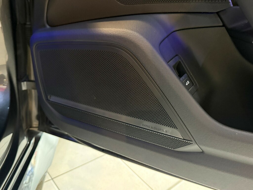 Audi RS6 Avant 4L Launch Edition Grey #21