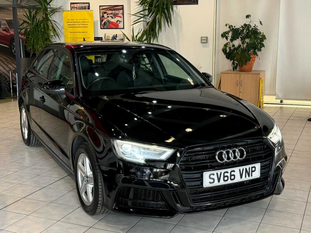 Audi A3 2.0 Tdi Se Black #2