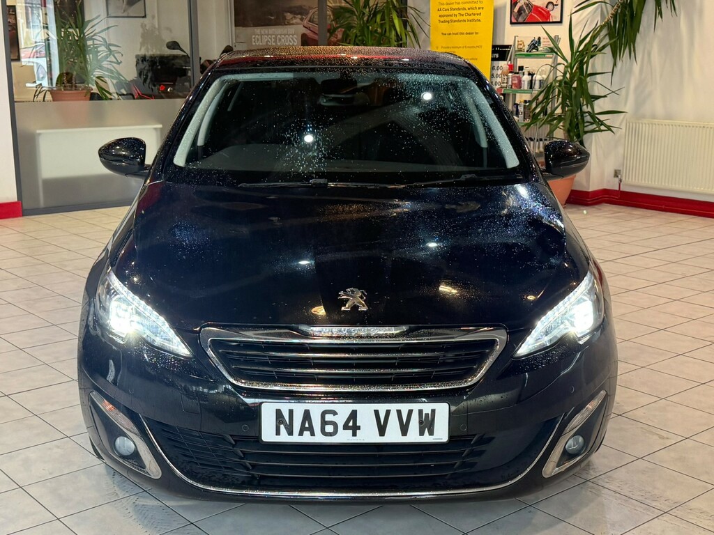 Peugeot 308 1.6 E-hdi Feline Black #2