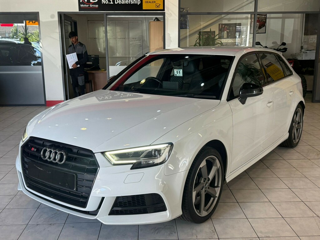 Audi S3 2.0 Tfsi Black Edition White #4