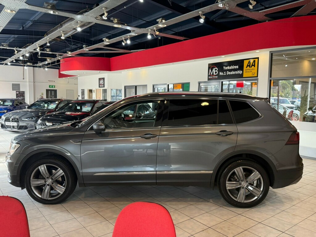 Volkswagen Tiguan Allspace Suv 1.5 Tsi Evo Match 202070 Grey #5