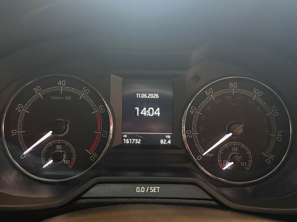 Skoda Octavia Hatchback White #27