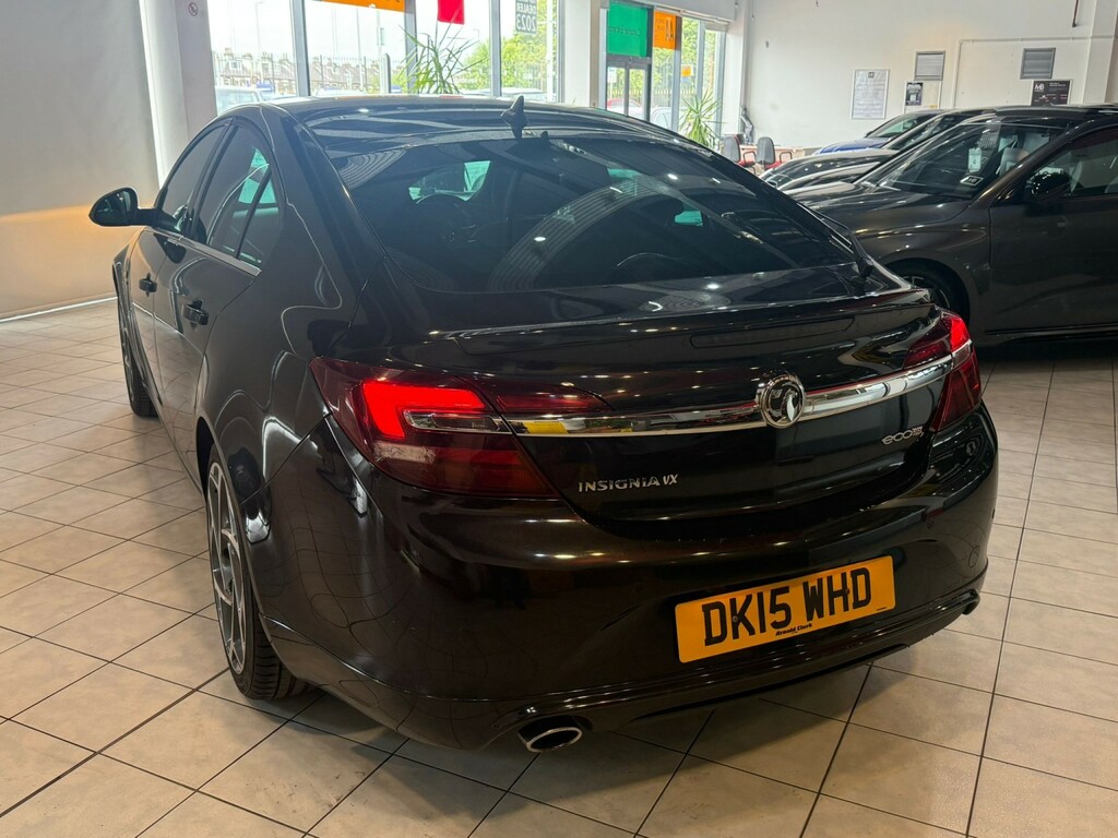 Vauxhall Insignia Insignia Sri Cdti Ecoflex Ss White #9