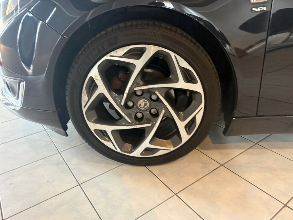 Vauxhall Insignia Insignia Sri Cdti Ecoflex Ss White #28