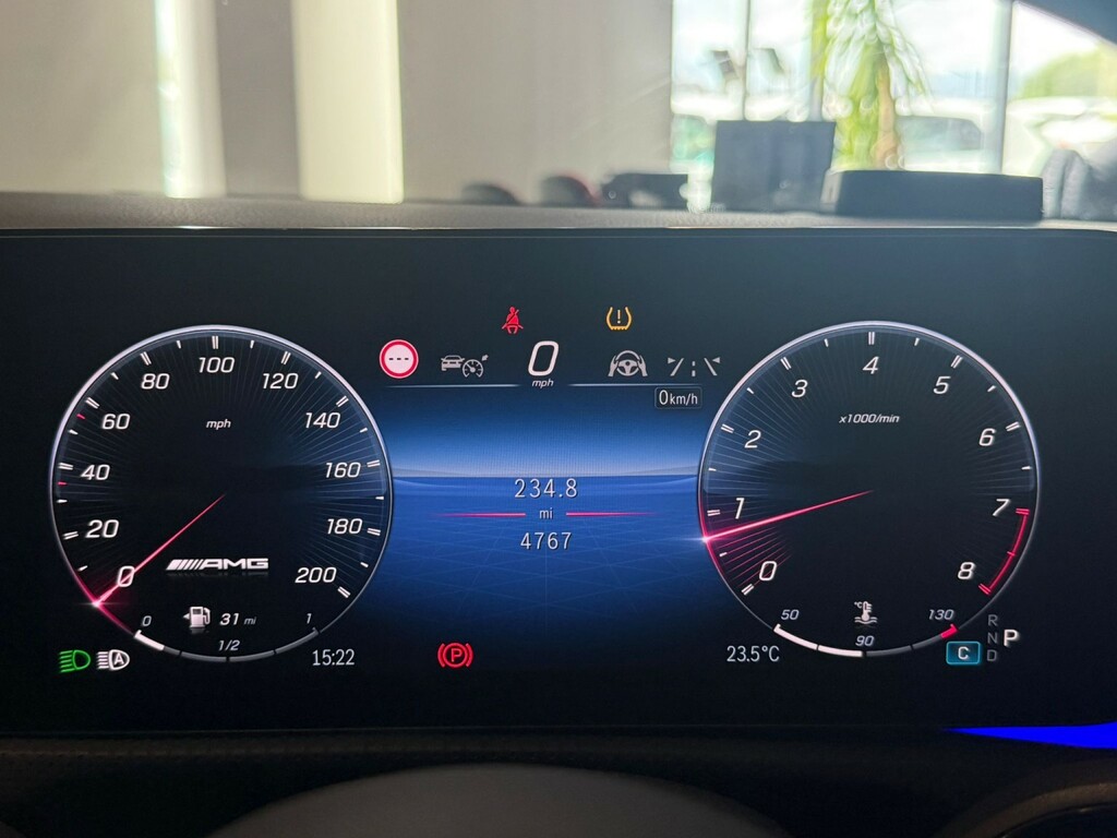 Mercedes-Benz Cle 220D Amg Line Premium 9G-tronic Silver #40