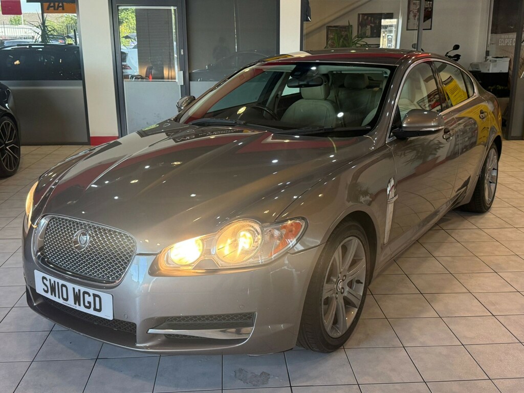 Jaguar XF 3.0 D V6 Luxury Grey #4