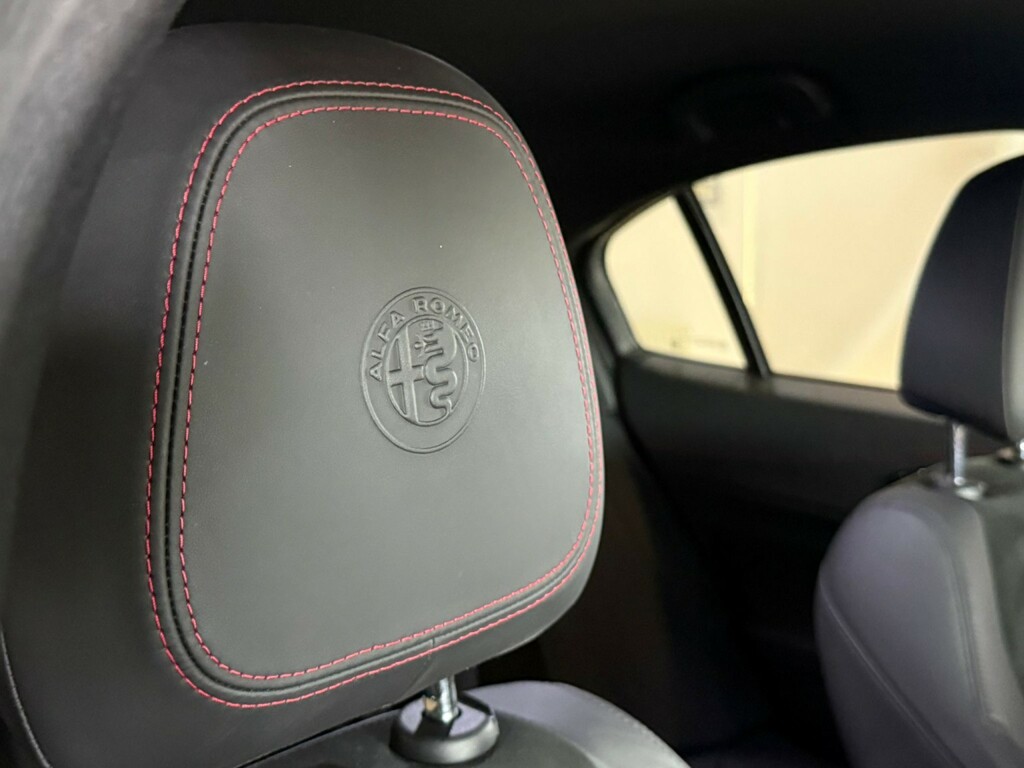 Alfa Romeo Giulia Giulia Veloce Tb Blue #21