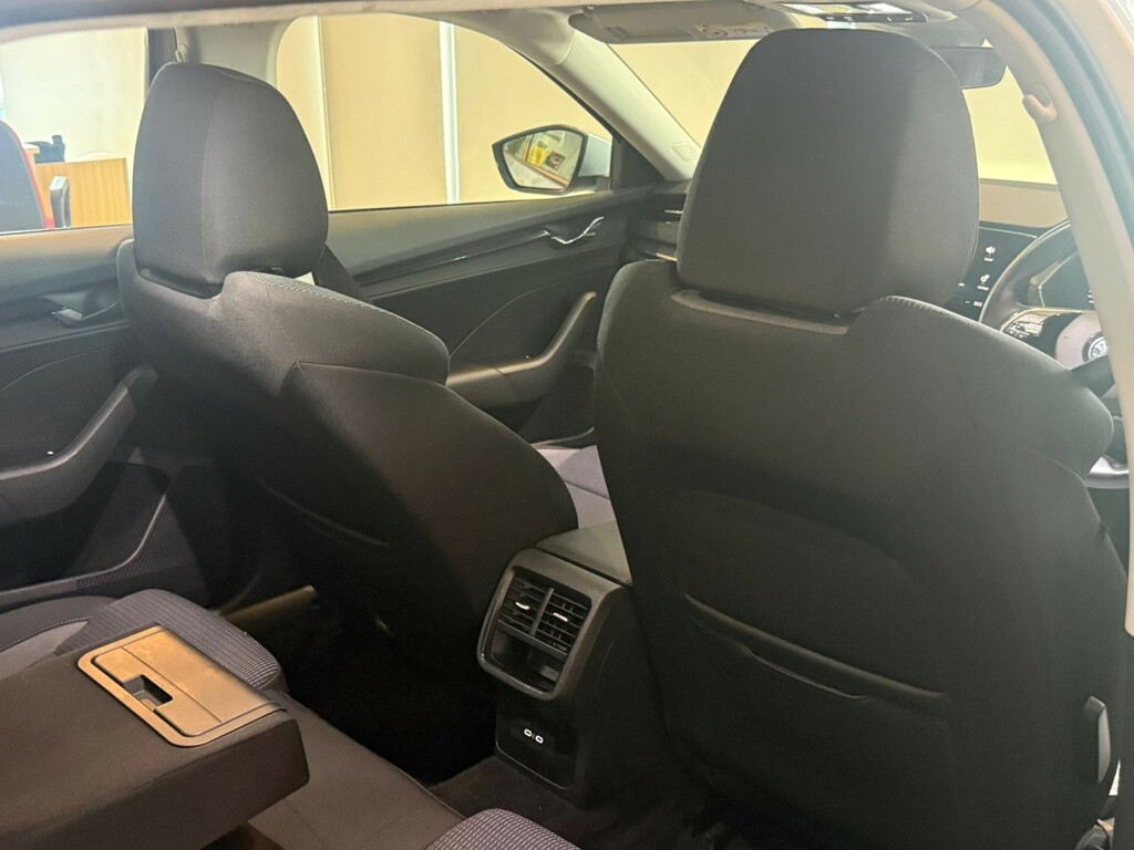 Skoda Octavia 2022 1.5 Tsi Se L Black #13