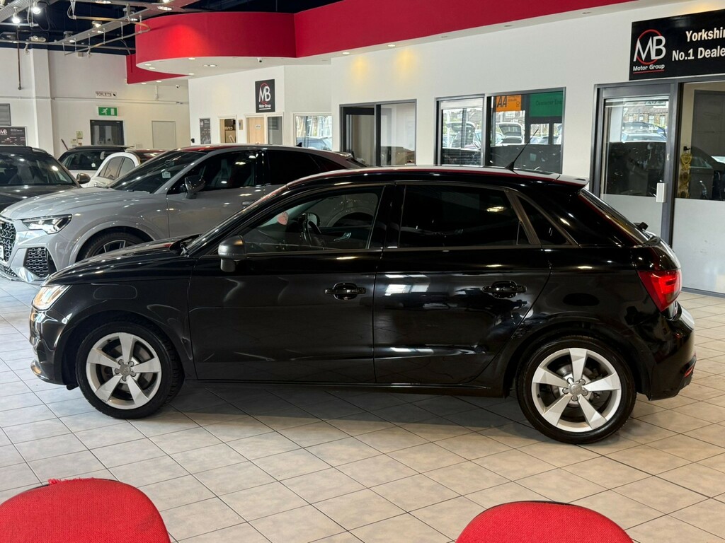 Audi A1 1.6 Tdi Sport Black #6