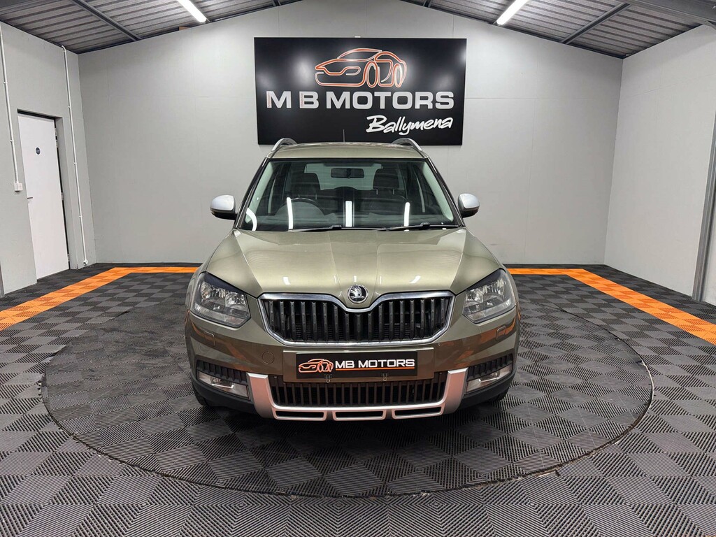 Skoda Yeti Outdoor Se Tsi FN16PHZ Green #2
