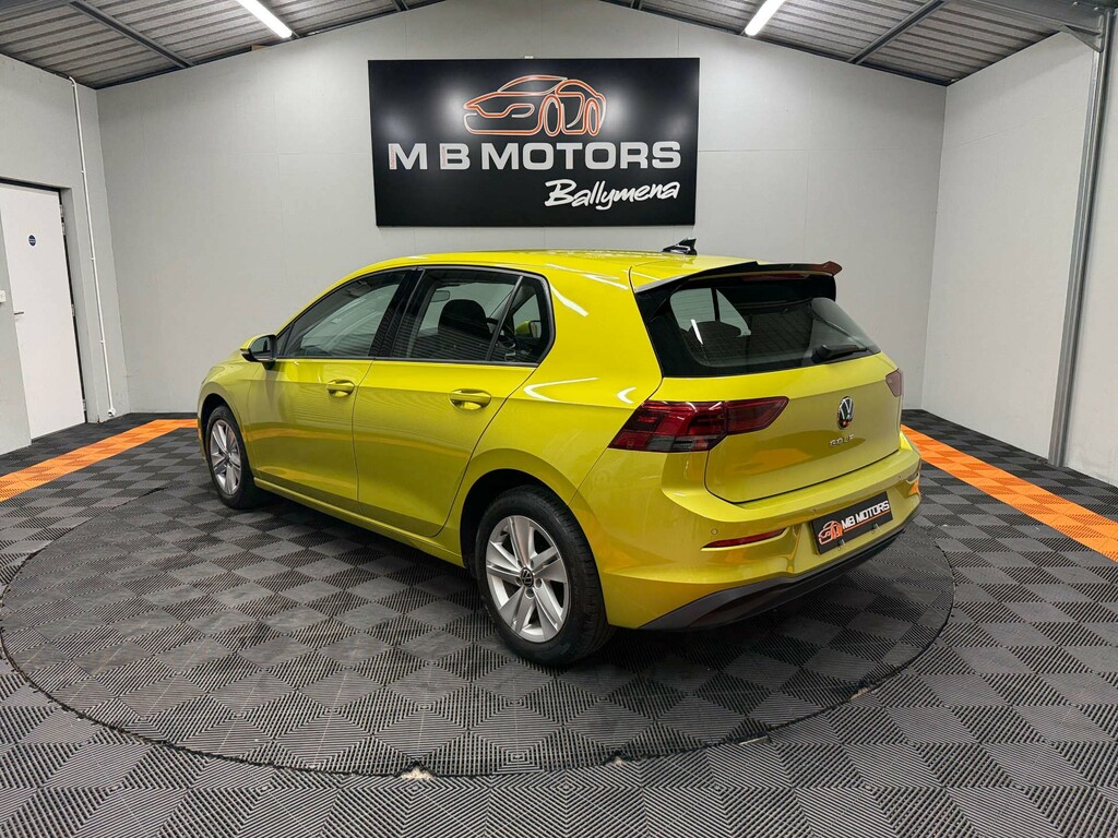 Volkswagen Golf Life Tsi RV70XYD Yellow #5