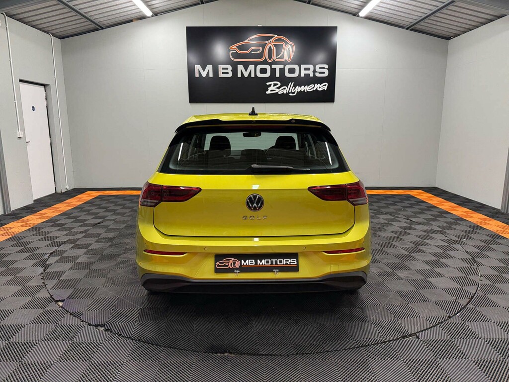 Volkswagen Golf Life Tsi RV70XYD Yellow #6