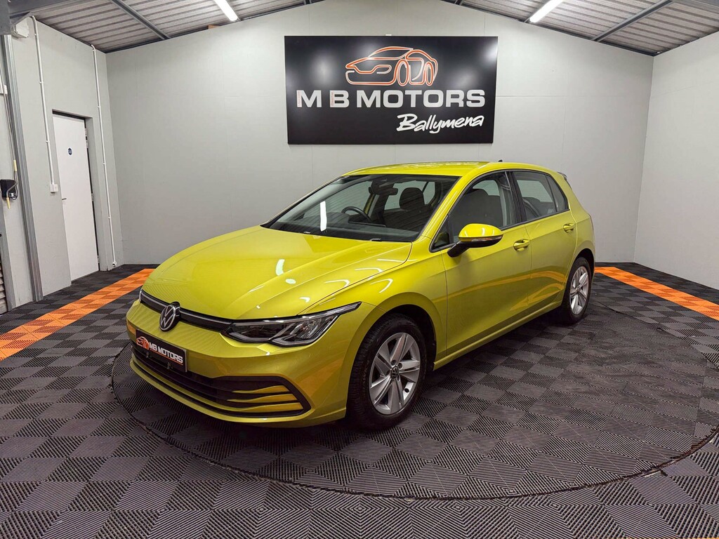 Volkswagen Golf Life Tsi RV70XYD Yellow #3