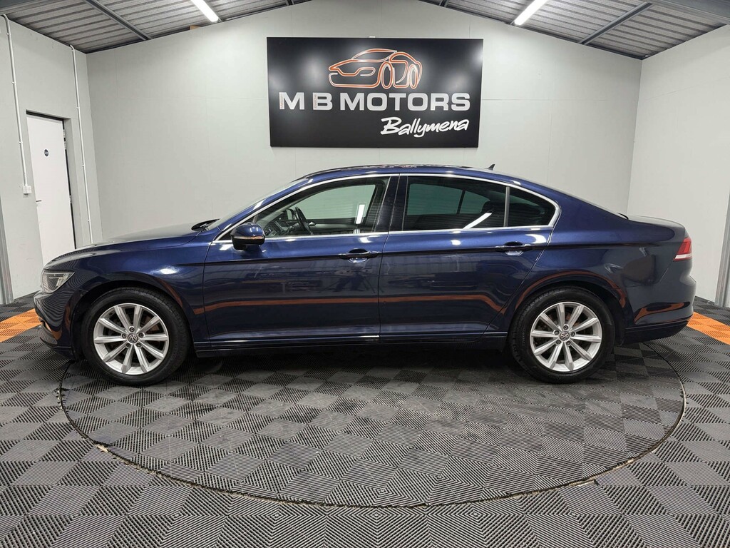Volkswagen Passat Se Business Tdi Bluemotion Technology Blue #4