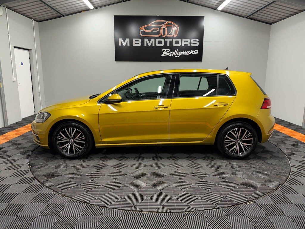 Volkswagen Golf Se Nav Tsi Bluemotion Technology VE67VWS Yellow #4