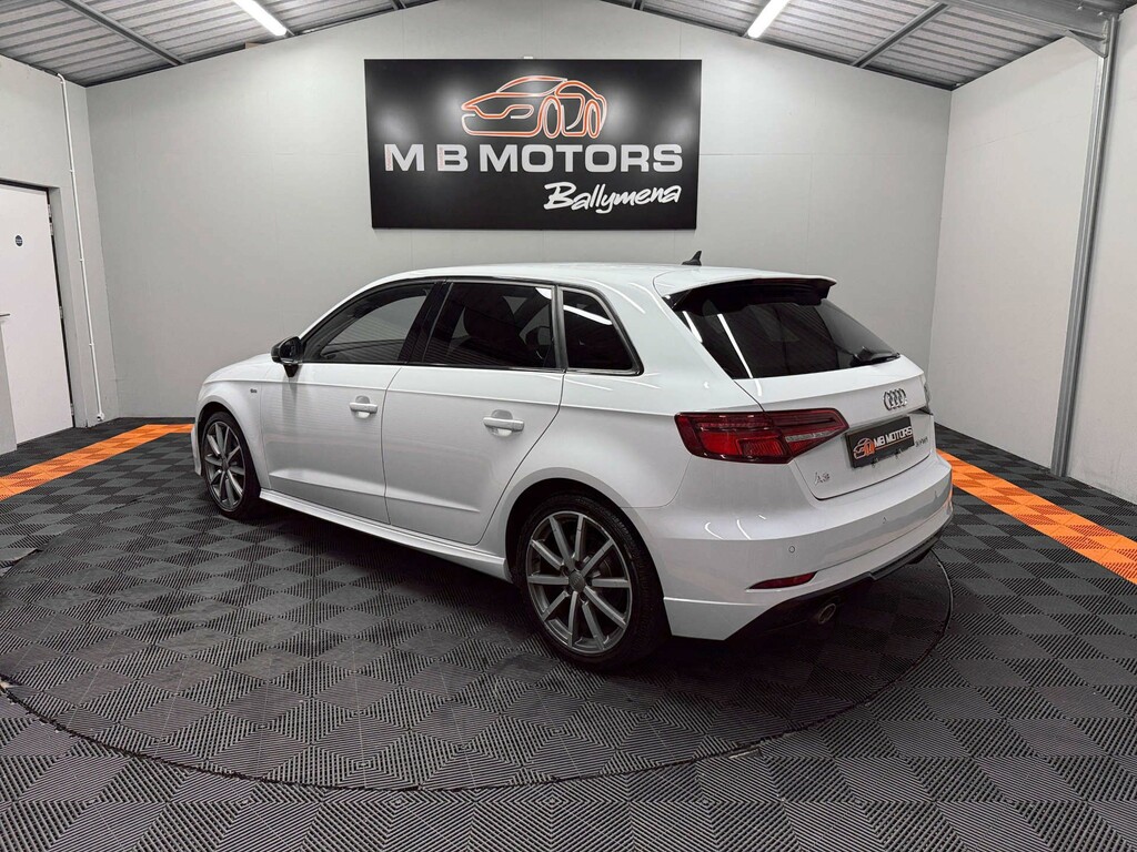 Audi A3 Sportback 30 Tdi Black Edition WU69EWV #5