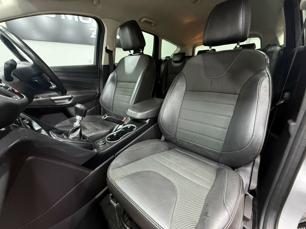 Ford Kuga Grey #19