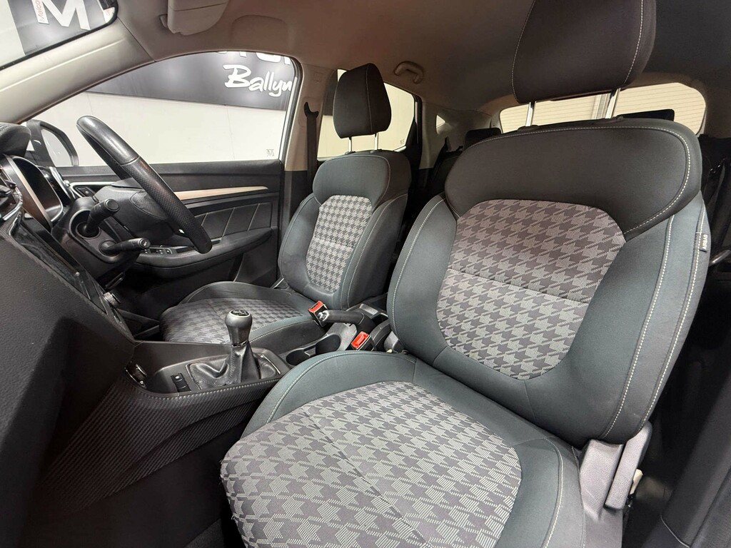 MG ZS 1.5 Vti-tech Excite Euro 6 Ss Red #19