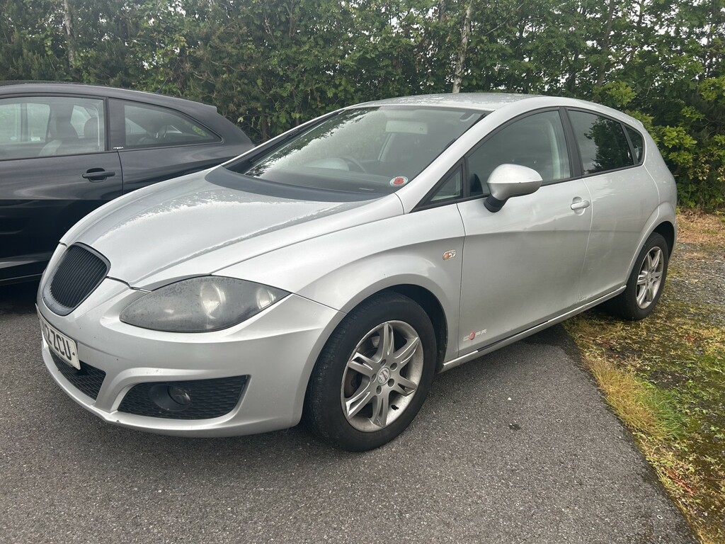 Seat Leon Hatchback 1.6 Tdi Cr Se Copa 2012 Silver