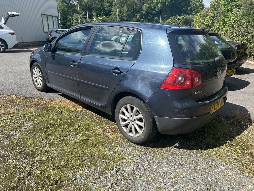 Volkswagen Golf 1.6 Fsi Match Hatchback Silver #8