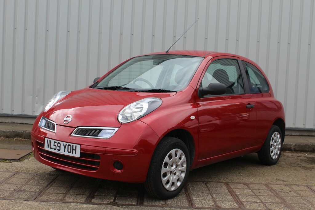 Nissan Micra 1.2 16V Visia Red