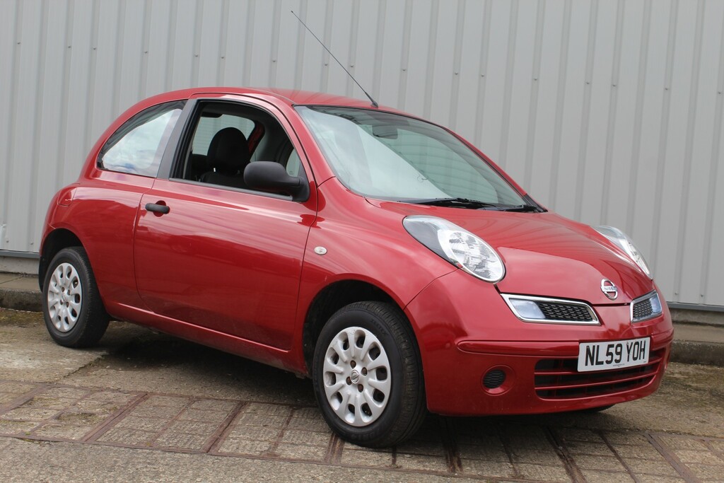 Nissan Micra 1.2 16V Visia Red #2