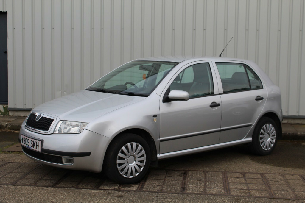Skoda Fabia Red #21