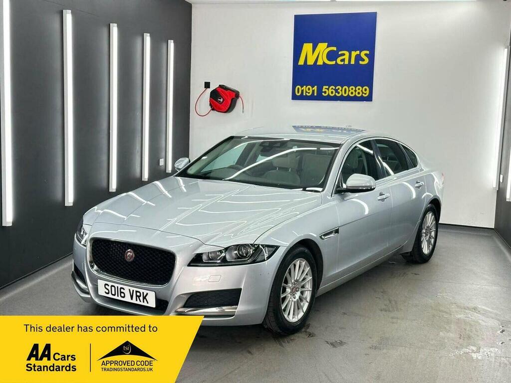 Jaguar XF Saloon 2.0D Prestige Euro 6 Ss 20161 Silver