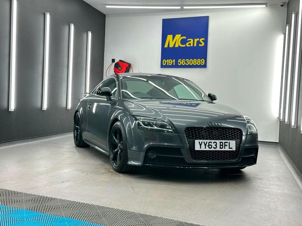 Audi TT 2.0T Fsi Black Edition Red #7