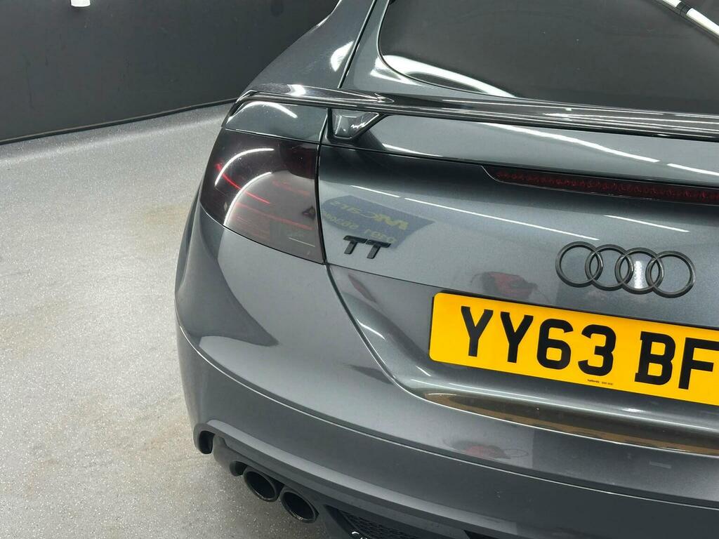 Audi TT 2.0T Fsi Black Edition Red #9