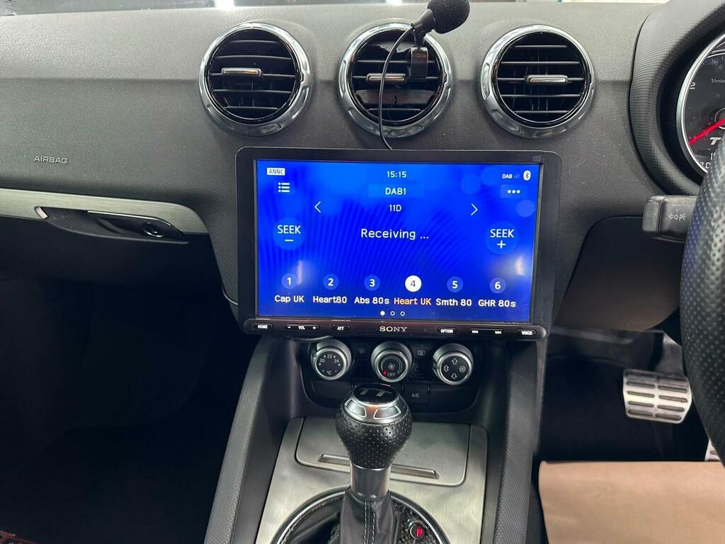 Audi TT 2.0T Fsi Black Edition Red #32