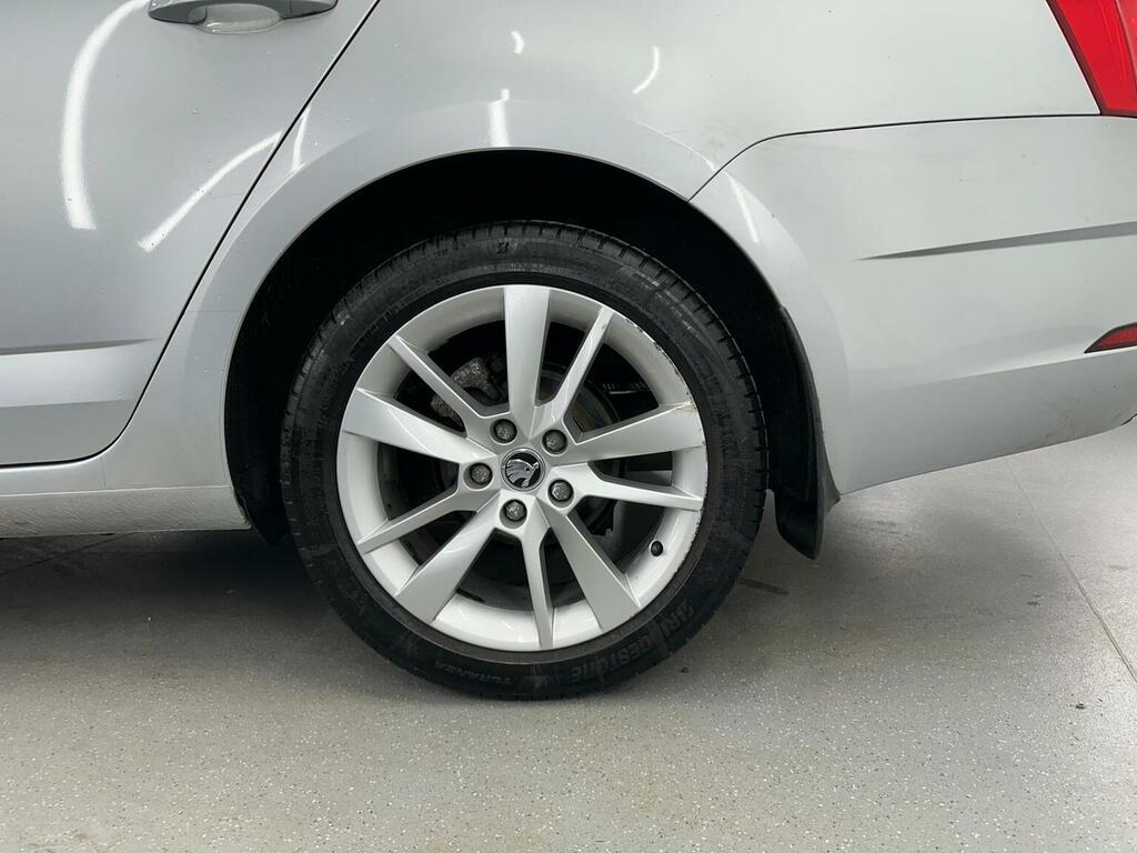 Skoda Octavia Se Technology Blue #13
