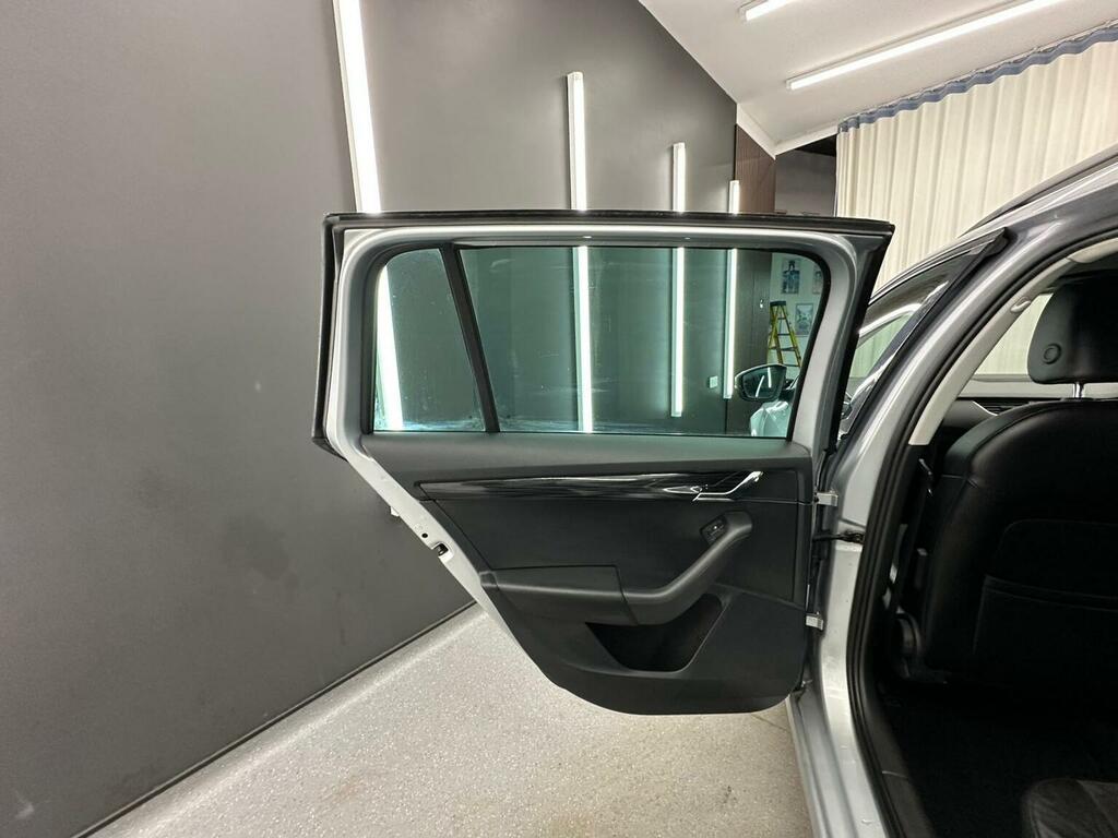 Skoda Octavia Se Technology Blue #16