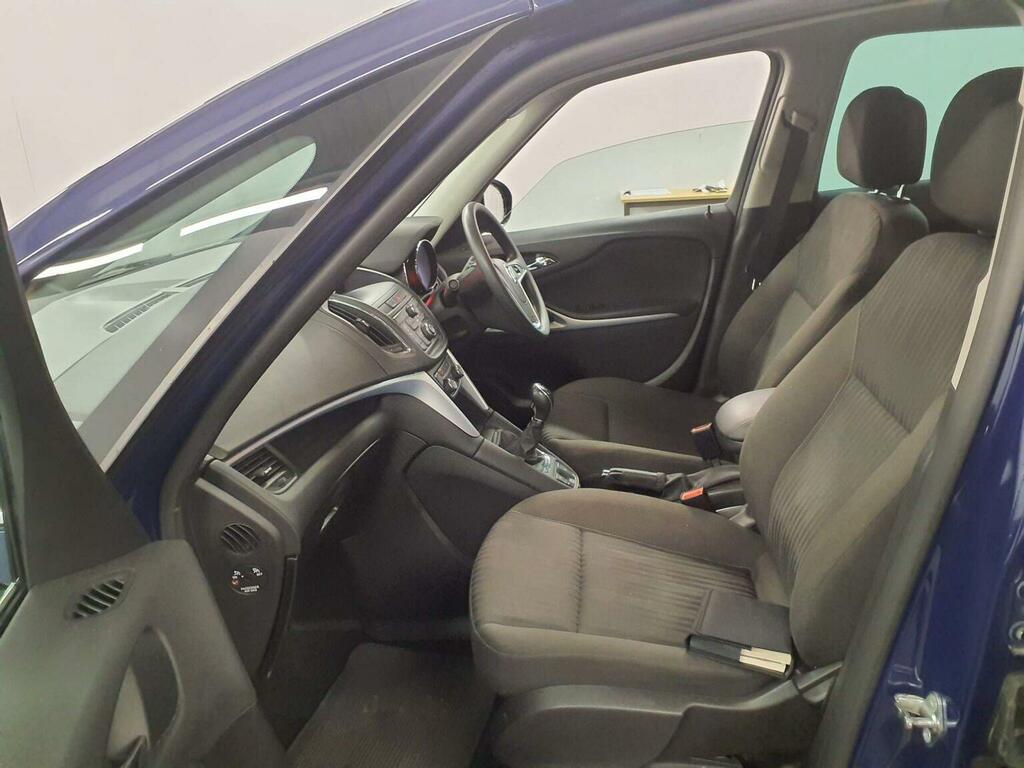 Vauxhall Zafira Tourer 2.0 Cdti Tech Line Silver #11