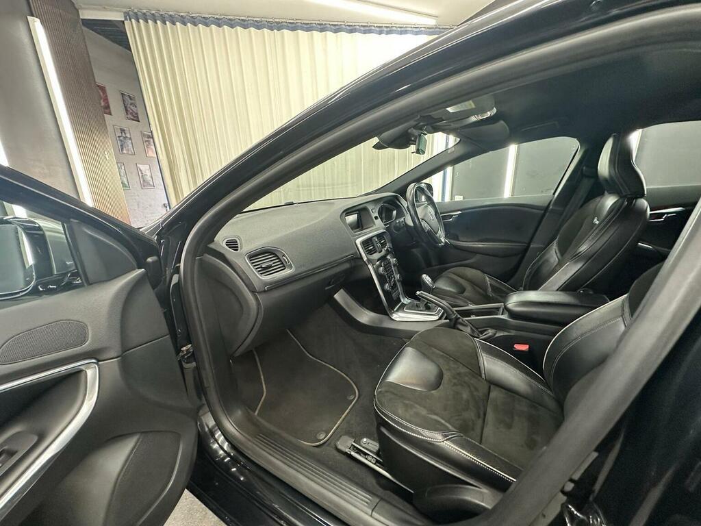 Volvo V40 Hatchback 1.6 D2 Se Lux Nav 201313 Silver #30