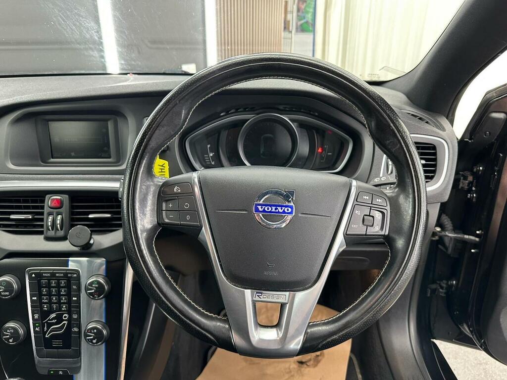 Volvo V40 Hatchback 1.6 D2 Se Lux Nav 201313 Silver #32