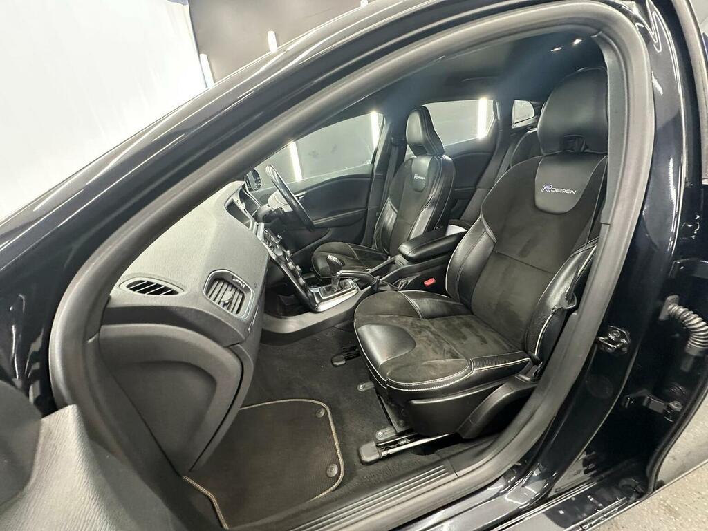 Volvo V40 Hatchback 1.6 D2 Se Lux Nav 201313 Silver #26