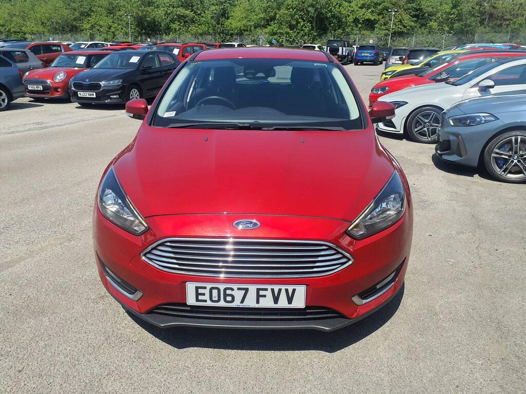 Ford Focus 1.5 Tdci Titanium Euro 6 Ss Red #2